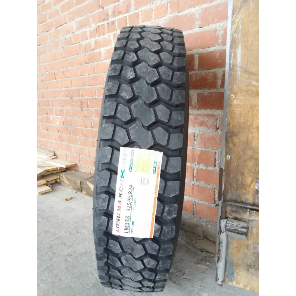 Грузовая шина 325/95 R24 Long March LM-338 22PR в Красновишерске