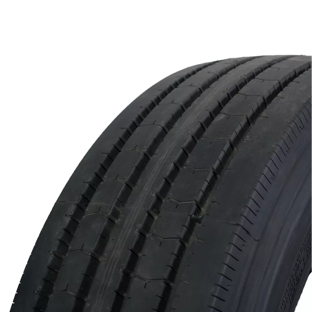 Грузовая шина 285/70 R19,5 Long March LM-216 18PR в Красновишерске