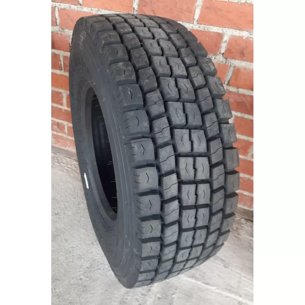 Грузовая шина 305/70 R19,5 Long March LM-329 18PR в Красновишерске